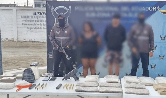 Cae dupla con marihuana, cocaína y subametralladora en Santa Elena