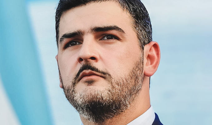 “Siempre seré aliado de la RC”: Álvarez tras salida de Aguiñaga