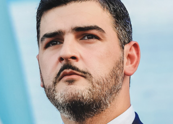 “Siempre seré aliado de la RC”: Álvarez tras salida de Aguiñaga