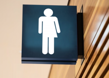 Reino Unido avisa: se vienen reglas para espacios de un solo sexo