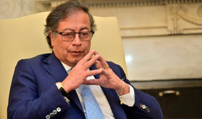 Petro prende las alarmas y decreta emergencia económica en Colombia