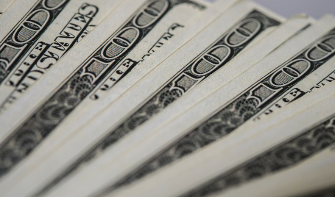 Ecuador recibió USD 500 millones del FLAR para apuntalar reservas