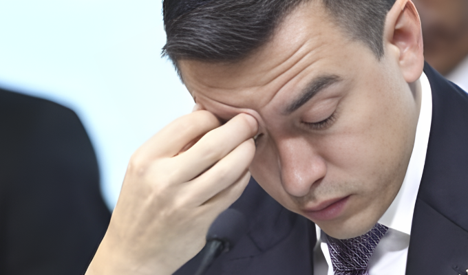 Noboa mantuvo alza del diésel, pero el déficit fiscal creció en 2025