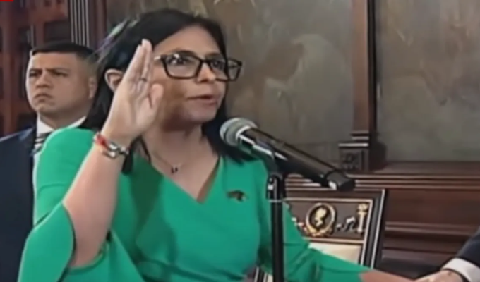 Delcy Rodríguez juró como presidenta encargada de Venezuela