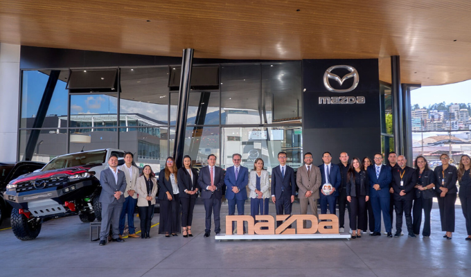 Embajador de Japón visitó Corporación Maresa en Quito