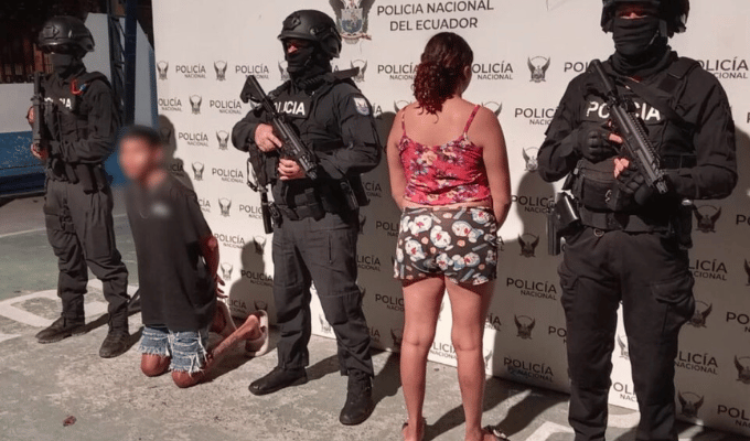 Caen por “secuestro” armado con mensajes en Muisne