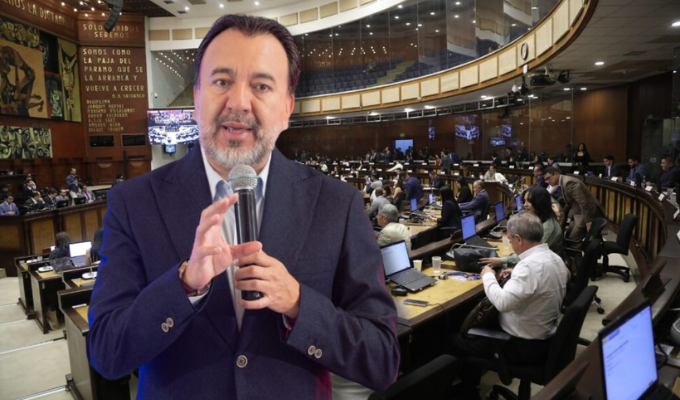 Asamblea aprobó fiscalización a Pabel Muñoz por 60 trolebuses