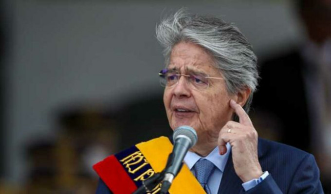 Lasso dice: 'Reúnanse en paz'. Cambio radical en Decreto 843