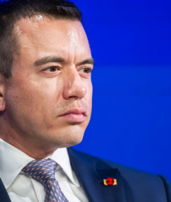 Noboa pide a Colombia control fronterizo en conferencia sobre drogas