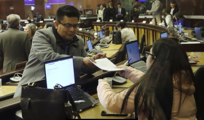 Correísmo pidió sesiones públicas del CAL por juicio al CPCCS