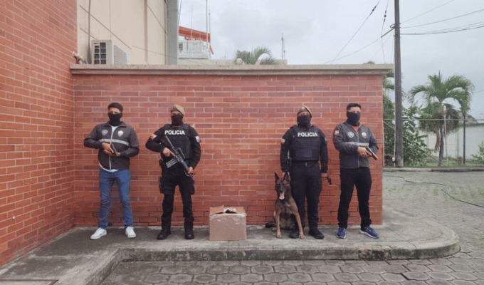 Artesanías eran la coartada para enviar cocaína desde Guayaquil