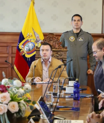 Noboa reunió a Bloque de Seguridad en Carondelet tras regresar al país