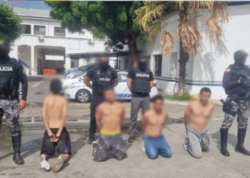 Cayeron cuatro por extorsión en Manabí