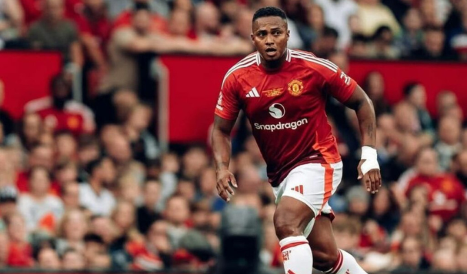 Antonio Valencia se emociona por dos tricolores en semifinales