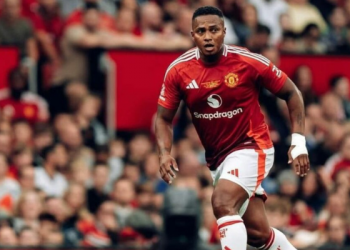 Antonio Valencia se emociona por dos tricolores en semifinales