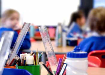 Las niñas autistas quedan atrás en el diagnóstico, revela megatest