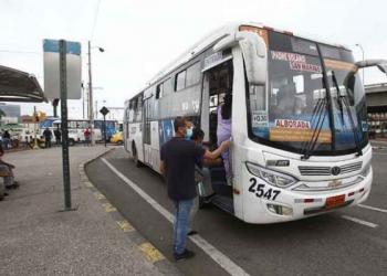 Pasajes “premium” en Guayaquil: buses con aire y wifi