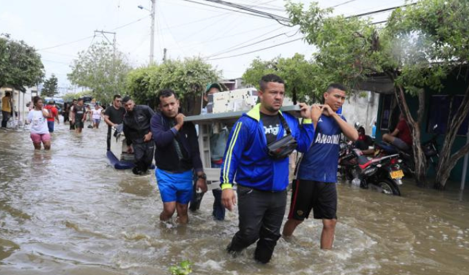 Creciente del Sinú golpeó barrios enteros