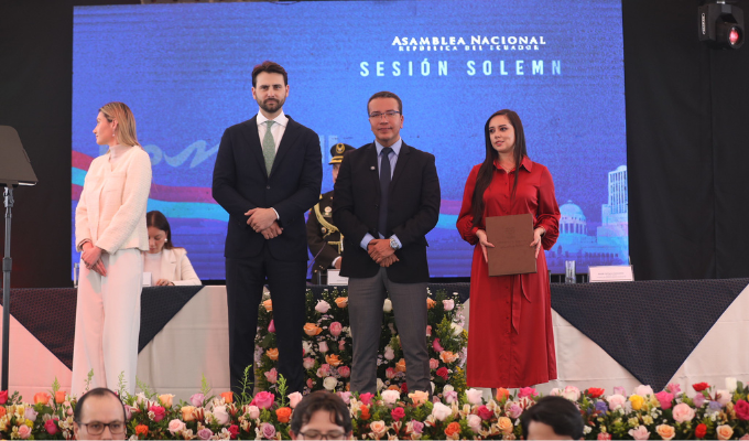 Asamblea reconoce a lo mejor de Tungurahua en emotiva sesión