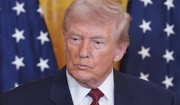 Cámara de EE. UU. desafía aranceles de Trump a Canadá