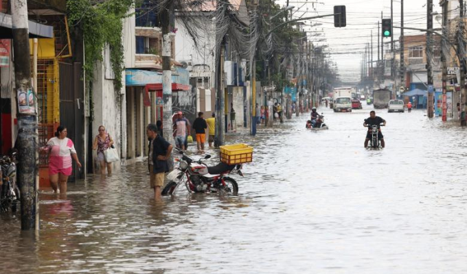 Lluvias golpean fuerte y Guayas concentra la mayor cantidad de afectad