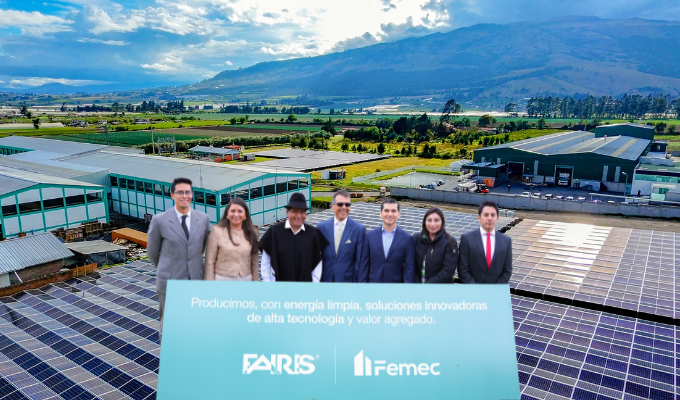 FAIRIS encendió en Tungurahua la planta solar más grande de la Sierra