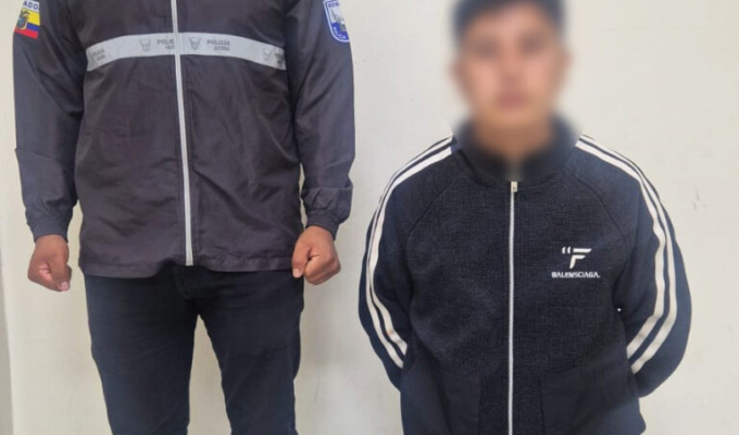 Cayeron dos sospechosos por extorsión a comerciante de Ambato