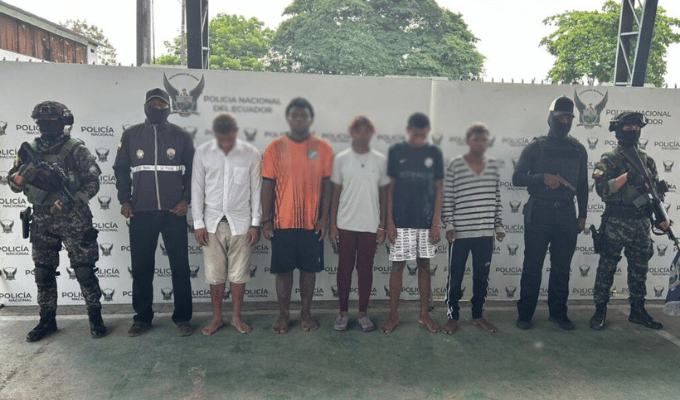 Dos ciudadanos fueron aprehendidos y tres adolescentes aislados