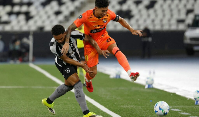 Joao Rojas volvió a caer y sumó otra lesión en Barcelona SC