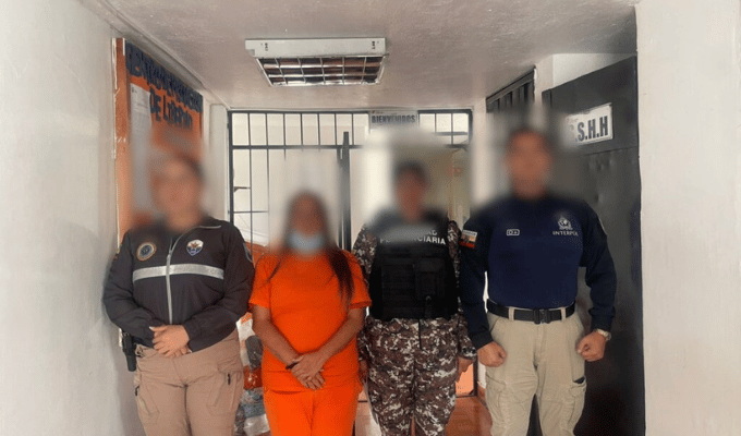 Ciudadana española fue repatriada desde Quito para seguir su condena