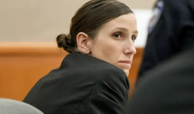 Escribió sobre duelo y mató a su esposo