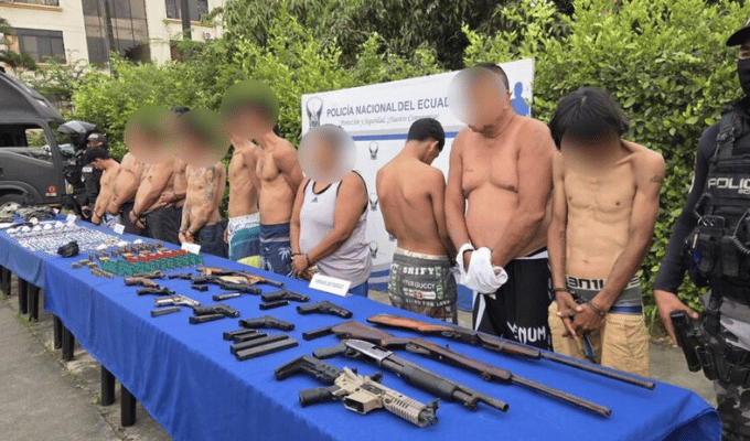 Operativo por toque de queda dejó 11 aprehendidos en Guayaquil