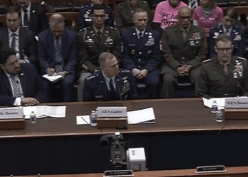 EE.UU. puso a Ecuador como ejemplo en operaciones militares