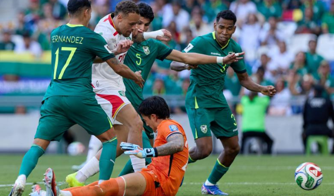 Bolivia remontó a Surinam y quedó a un paso del Mundial 2026