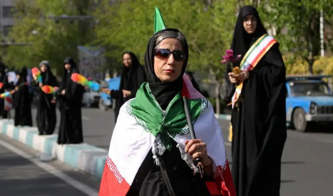 Irán con miedo por amenaza de Trump a plantas de energía y puentes