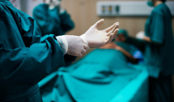 Así se puede denunciar una mala práctica médica en Ecuador