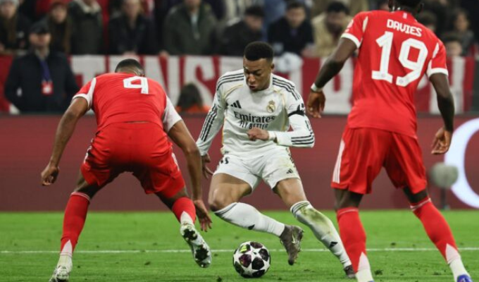 Mbappé sigue arriba y aprieta la pelea por el gol en Champions