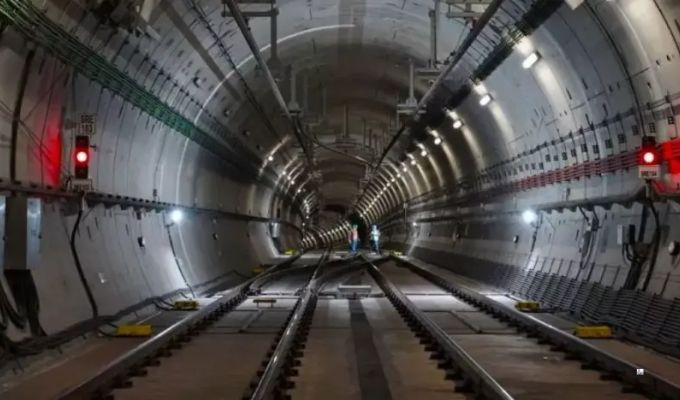 Metro de Quito adjudica millonario contrato para cuidar su sistema