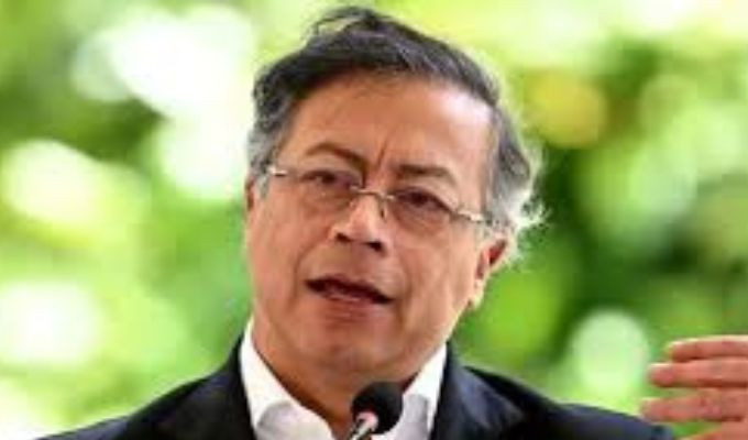 Colombia sacude el comercio con Ecuador y propone aranceles altos