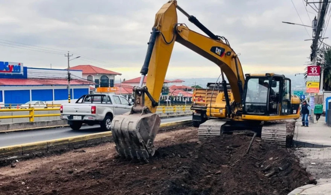 Desde el 22 de abril: Rutas alternas por obras en la Guayasamín