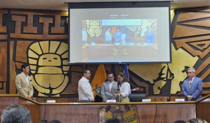 Carlos Encalada se queda con la Viceprefectura de Guayas