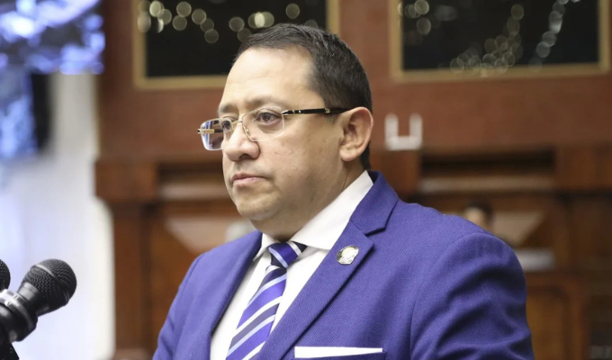 Mauricio Torres queda bajo la lupa por trabar el acceso a patrimonios