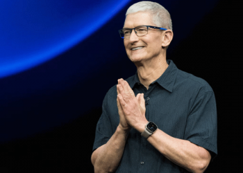 Apple mueve su ficha más grande: Tim Cook deja la silla de CEO