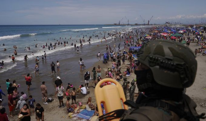 El toque de queda arrancará el domingo 3 de mayo a las 23:00
