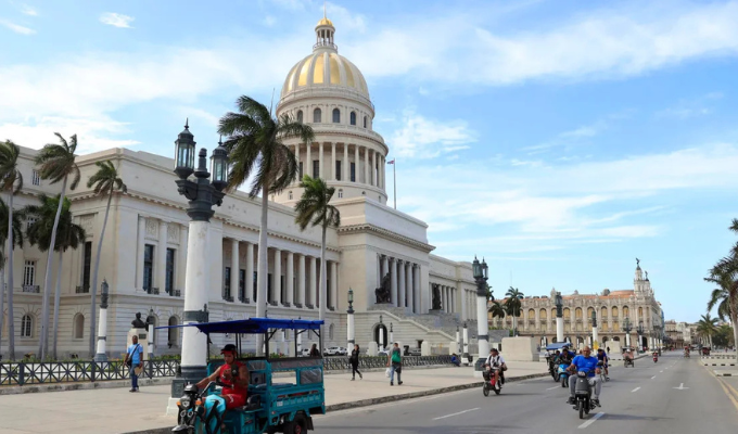 Cuba enciende las alertas en EE.UU. y no entra la trampa