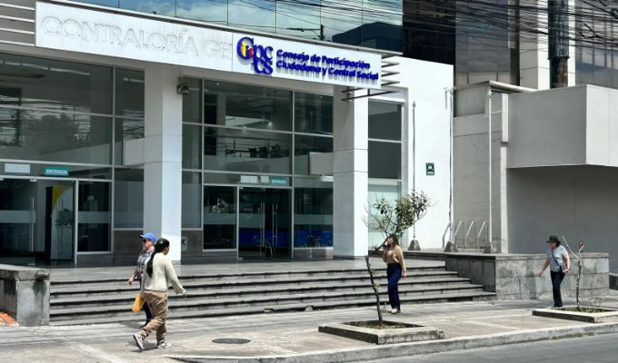 Tener 18 años y título universitario ya entra en la pelea por el CPCCS