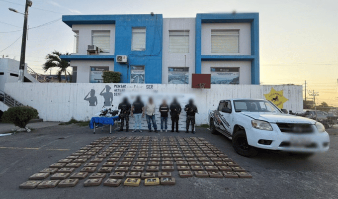 Caen dos sospechosos por mover 190 kilos de cocaína en Durán