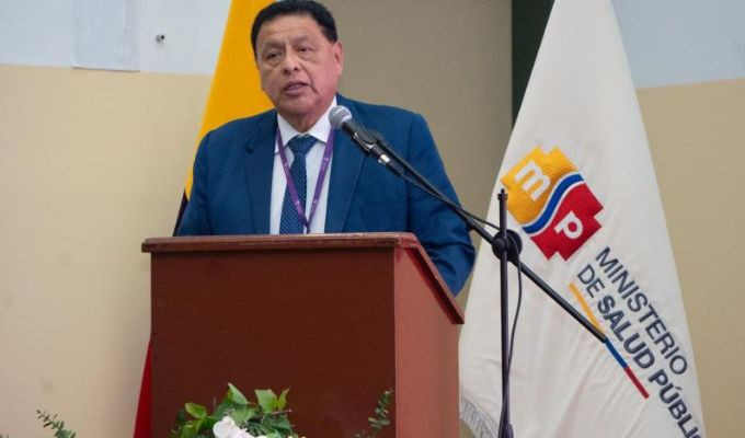 Jaime Bernabé destapa su hoja de ruta para sacudir el sistema de salud