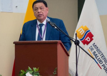 Jaime Bernabé destapa su hoja de ruta para sacudir el sistema de salud