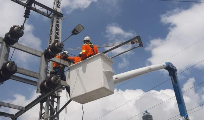 CNEL apagará la luz por horas en siete cantones de Guayas